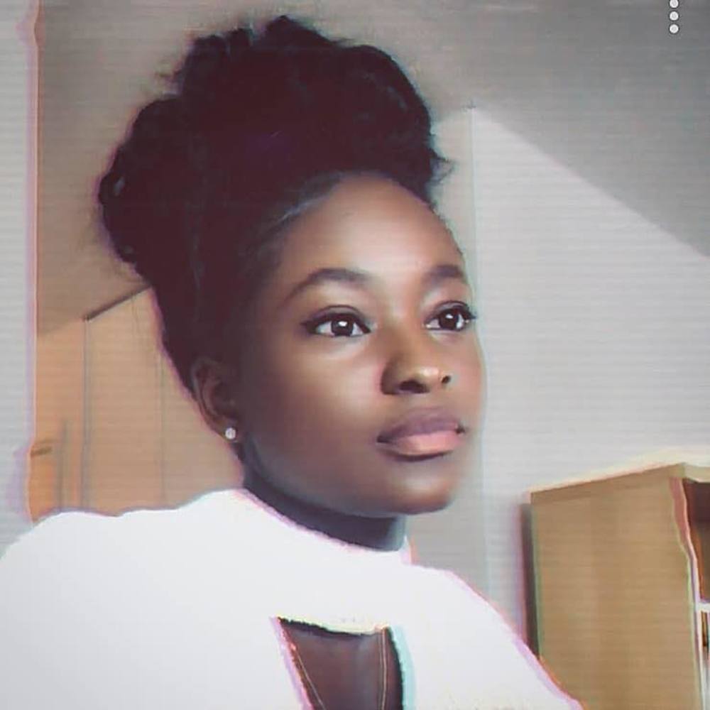 Meet your Posher, Marilyne